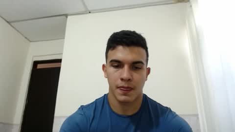 Snapshot of lianstonne chatting on 25, 4, 2026 Liamstonne online show from 25, 4, 2026