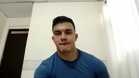 Snapshot of lianstonne chatting on 5, 5, 2026 Liamstonne online show from 5, 5, 2026