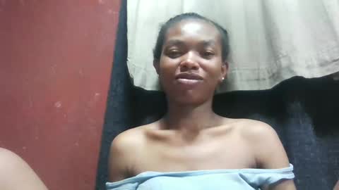Snapshot of liaraisha chatting on 17, 4, 2026 liaraisha online show from 17, 4, 2026