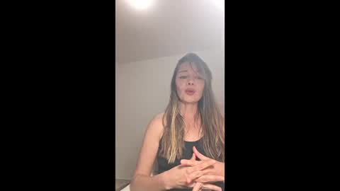 Snapshot of liarysmaag17 chatting on 19, 5, 2026 liarysmaag17 online show from 19, 5, 2026
