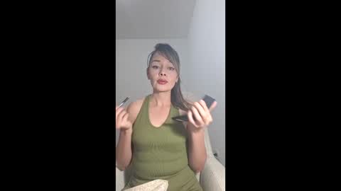 Snapshot of liarysmaag17 chatting on 20, 5, 2026 liarysmaag17 online show from 20, 5, 2026