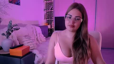 Snapshot of libra_mia chatting on 15, 9, 2025 libra_mia online show from 15, 9, 2025