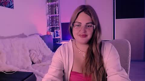 Snapshot of libra_mia chatting on 24, 9, 2025 libra_mia online show from 24, 9, 2025