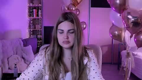 Snapshot of libra_mia chatting on 6, 10, 2025 libra_mia online show from 6, 10, 2025