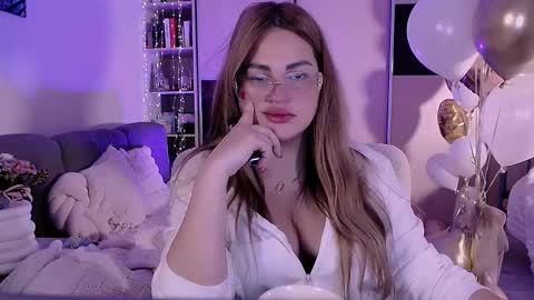 Snapshot of libra_mia chatting on 13, 10, 2025 libra_mia online show from 13, 10, 2025