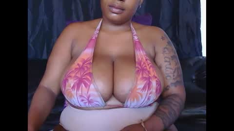 lickabletash98 online show from 19, 1, 2025