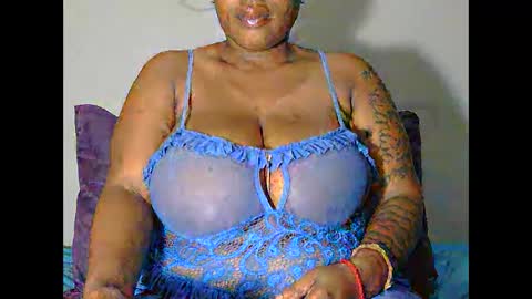 lickabletash98 online show from 11, 2, 2025