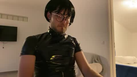 Snapshot of liferacw chatting on 9, 7, 2026 SofieXxxDoll online show from 9, 7, 2026