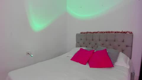 Maddie  online show from 24, 10, 2025