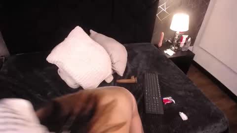 Snapshot of liia_tomson chatting on 24, 2, 2026 lia online show from 24, 2, 2026