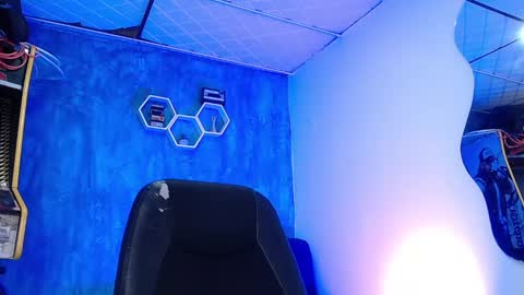 Daniel online show from 2, 1, 2025