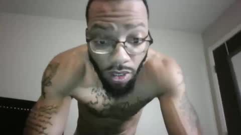 Snapshot of liightskinlover chatting on 6, 11, 2025 liightsinlover online show from 6, 11, 2025