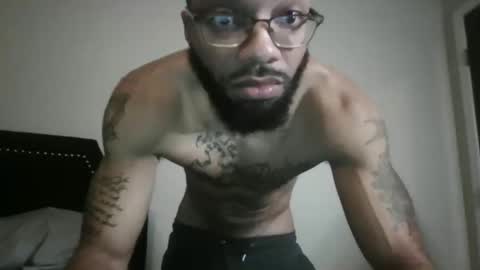 Snapshot of liightskinlover chatting on 12, 11, 2025 liightsinlover online show from 12, 11, 2025