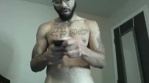 Snapshot of liightskinlover chatting on 1, 12, 2025 liightsinlover online show from 1, 12, 2025