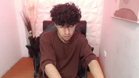 Snapshot of liil_boy chatting on 25, 10, 2025 Lil Boy- online show from 25, 10, 2025