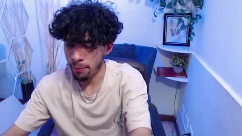 Snapshot of liil_boy chatting on 27, 11, 2025 Lil Boy- online show from 27, 11, 2025