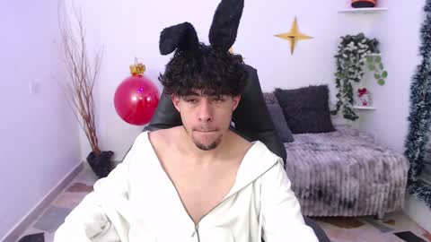 Snapshot of liil_boy chatting on 17, 12, 2025 Lil Boy- online show from 17, 12, 2025