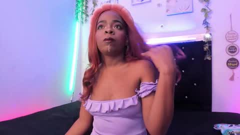 liilly_taylor1 online show from 14, 10, 2025