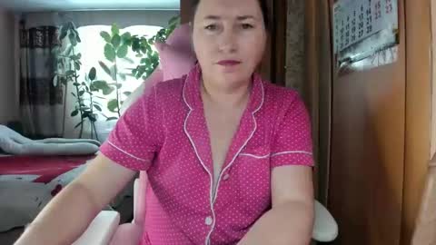 lika35109 online show from 13, 2, 2025