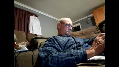 Snapshot of liketowatch1234529419 chatting on 26, 5, 2026 liketowatch1234529419 online show from 26, 5, 2026