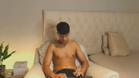 Snapshot of lil_ae1 chatting on 10, 1, 2026 lil online show from 10, 1, 2026