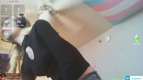 lil gemmie online show from 14, 12, 2025