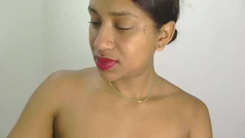 Snapshot of lil_ith chatting on 13, 5, 2026 Lilith online show from 13, 5, 2026