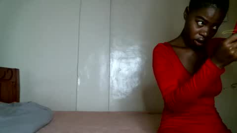 Snapshot of lil_paula chatting on 11, 2, 2026 serenity online show from 11, 2, 2026