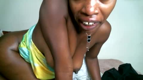 Snapshot of lil_paula chatting on 16, 2, 2026 serenity online show from 16, 2, 2026