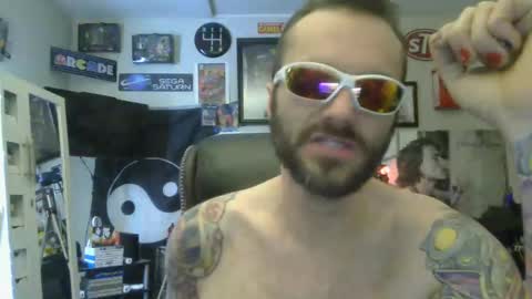 Snapshot of lil_tea_break_6996 chatting on 23, 2, 2025 t online show from 23, 2, 2025