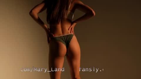 Snapshot of lil_uff chatting on 12, 7, 2026 aka princessmaya online show from 12, 7, 2026