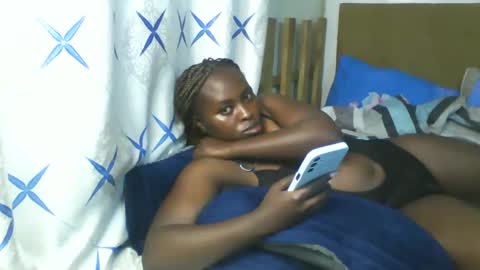 Snapshot of lil_wamboi chatting on 16, 5, 2026 lil_wamboi online show from 16, 5, 2026