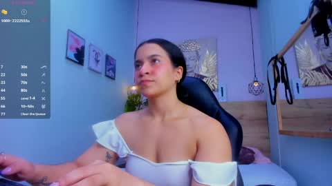 Snapshot of lila_foox chatting on 29, 4, 2026 LILA online show from 29, 4, 2026