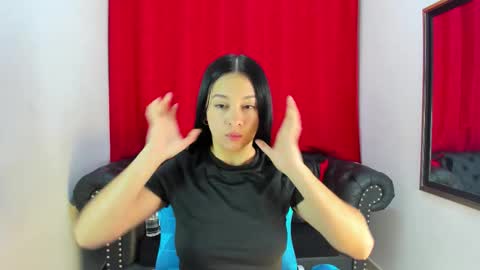 L I L A online show from 17, 12, 2025