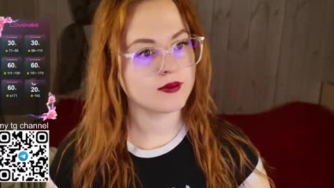 lila_pitt online show from 13, 1, 2025