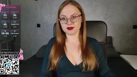 lila_pitt online show from 23, 10, 2025
