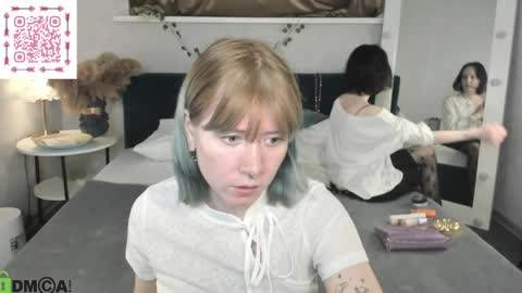 Snapshot of lilac_muse chatting on 30, 5, 2026 Lili online show from 30, 5, 2026