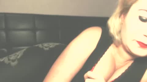 Snapshot of lilada27 chatting on 17, 9, 2025 lila online show from 17, 9, 2025