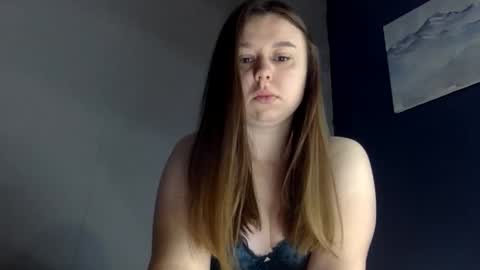 Lily online show from 8, 10, 2025