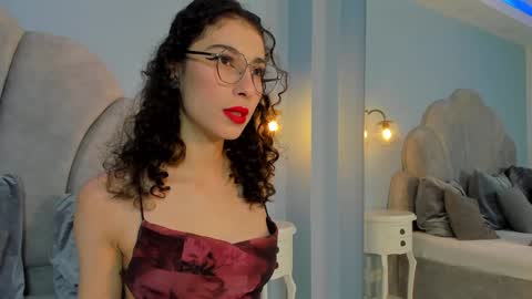 Snapshot of lilah_winter chatting on 2, 1, 2025 Lilah online show from 2, 1, 2025