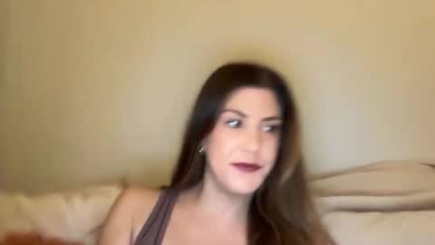 Snapshot of lilbi85_ chatting on 4, 11, 2025 lilbi85_ online show from 4, 11, 2025