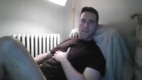 Snapshot of lilbrohhh chatting on 8, 4, 2026 lilbrohhh online show from 8, 4, 2026