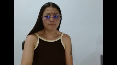 Valeri Villalobos  IG villa lobosvaleri online show from 4, 6, 2026