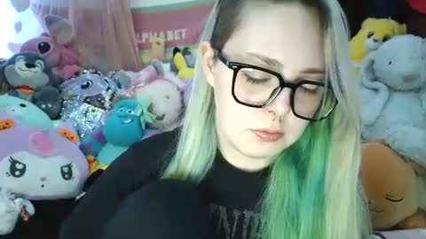 Snapshot of lilemmy1999 chatting on 2, 1, 2025 emily ryanson online show from 2, 1, 2025