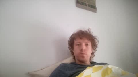 Snapshot of lilginge1 chatting on 2, 1, 2025 lilginge1 online show from 2, 1, 2025