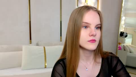Snapshot of lili_lohan chatting on 3, 7, 2026 lili_lohan online show from 3, 7, 2026