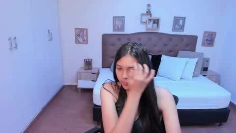 Lili online show from 28, 11, 2025