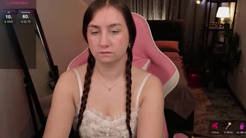 Snapshot of lilian_wood chatting on 18, 2, 2026 Kate online show from 18, 2, 2026