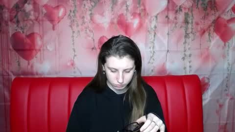 lilianashine online show from 5, 2, 2026