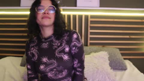  Lili  online show from 12, 3, 2025